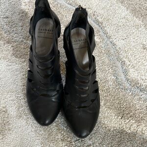 Carnaby London power Black cut out Heeled Boots , 8